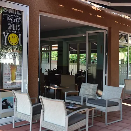 Bed & Breakfast Alex18 4*
