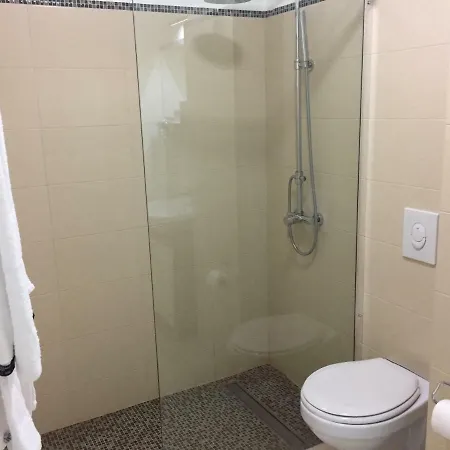 Bed & Breakfast Alex18